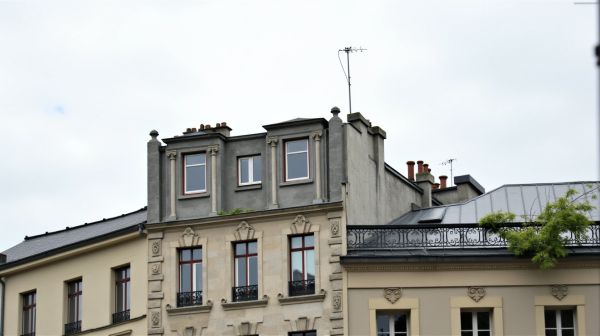 Choisir une entreprise de rénovation de toiture plate à Liège