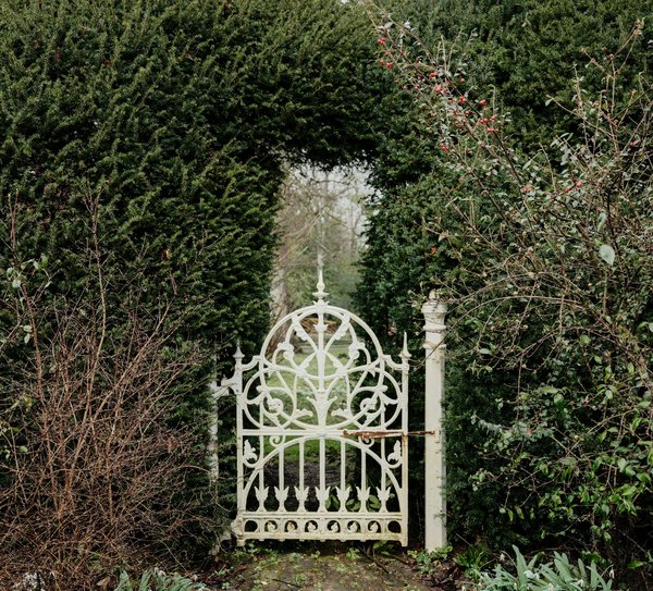 Découvrez les meilleurs portails de jardin pour embellir votre extérieur